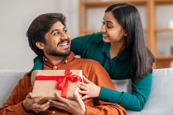 How to communicate right for a happier, peaceful, and loving marriage– 5 effective tips